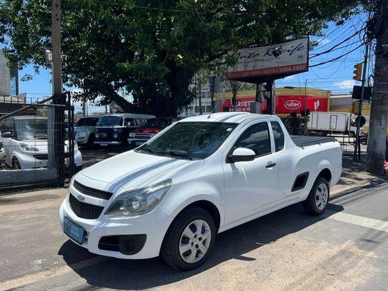 CHEVROLET MONTANA 1.4 MPFI LS CS 8V FLEX 2P MANUAL CHEVROLET MONTANA 1.4 MPFI LS CS 8V FLEX 2P MANUAL